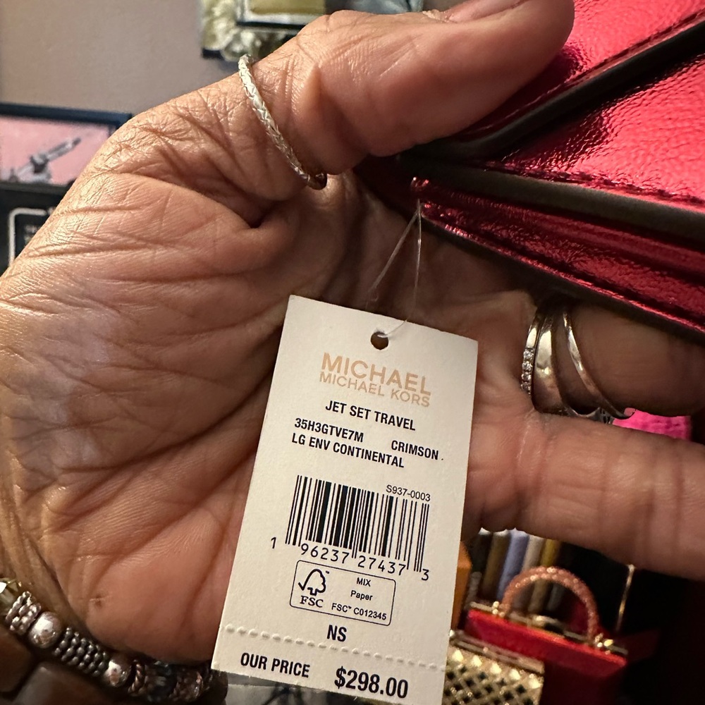 Michael Kors Continental Wallet Metallic Patent Leather / added unbranded chain - Picture 7 of 15